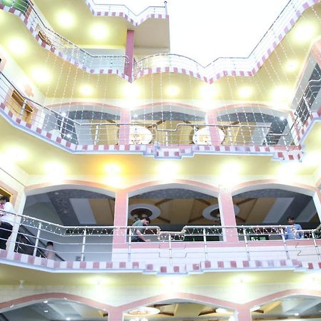 Canari Hotel Kashmir View Nathia Gali Ngoại thất bức ảnh
