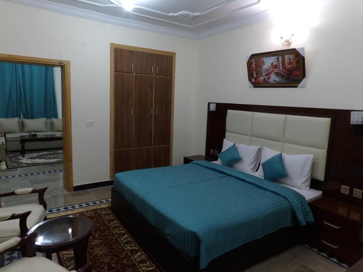 Canari Hotel Kashmir View Nathia Gali Ngoại thất bức ảnh